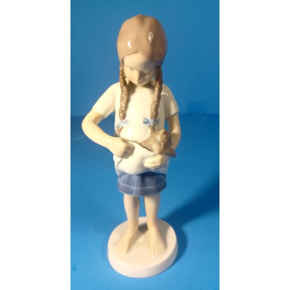 Bing & Grondahl Royal Copenhagen Little Mother Danish Girl With Kitten Figurine - Picture 13 of 16